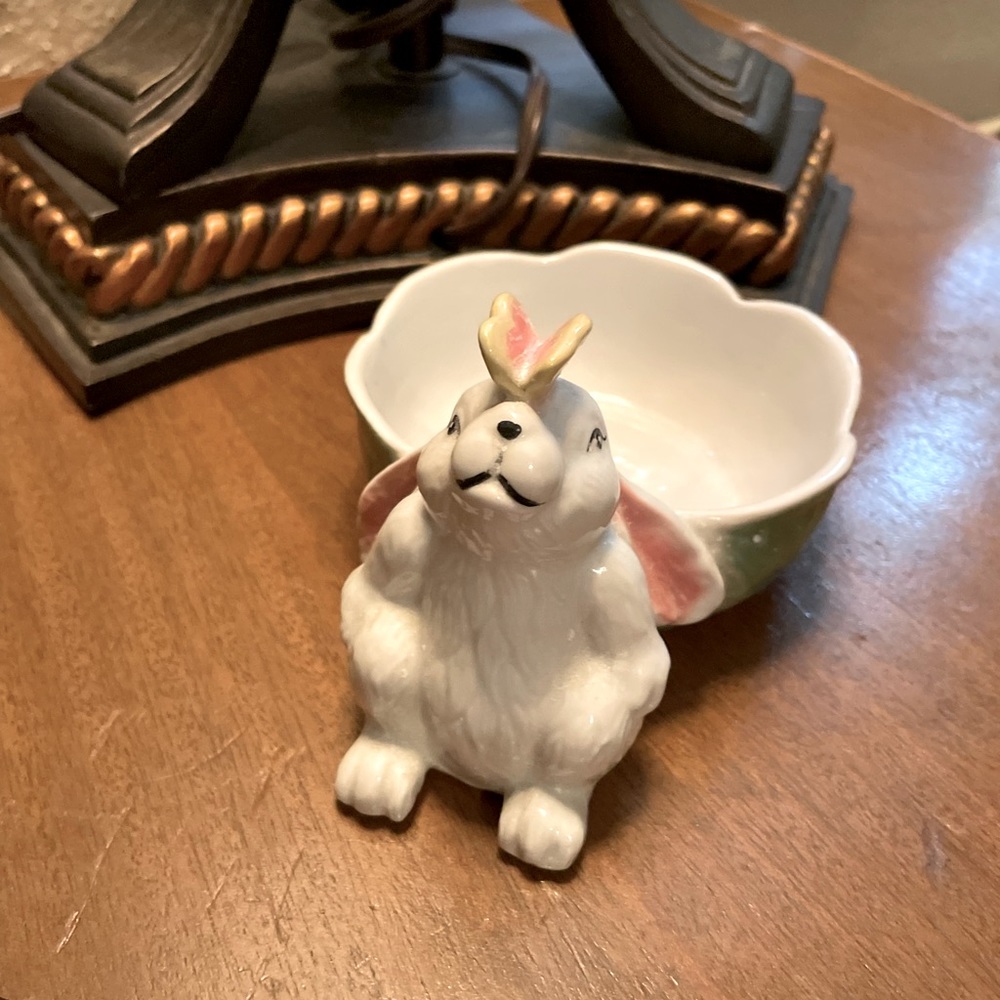 Vintage Ceramic Bunny Candy Dish/ Jewelry Holder